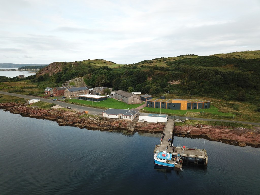 Outdoor learning offers for teachers with Field Studies&nbsp;Council